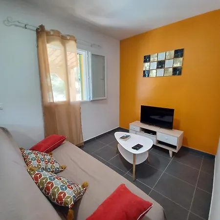 Apartament Candella *